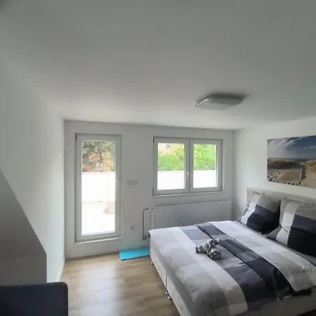 2 Og Deluxe Mit 3 Schlafzimmern Hauptbahnhof Und Zentrumsnah Oberhausen (North Rhine-Westphalia)