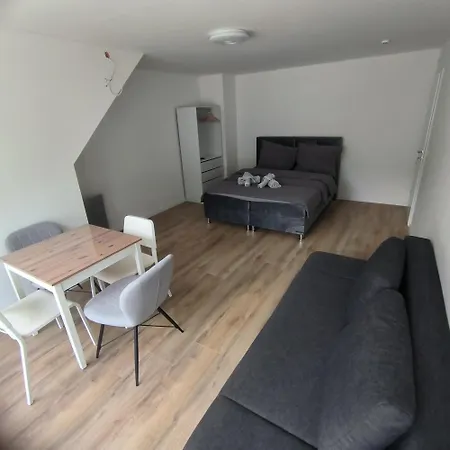 2 Og Deluxe Mit 3 Schlafzimmern Hauptbahnhof Und Zentrumsnah