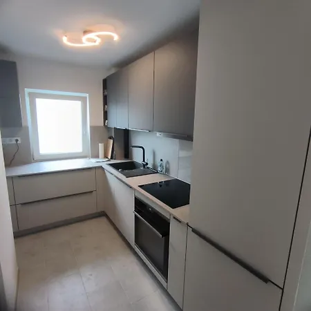 2 Og Deluxe Mit 3 Schlafzimmern Hauptbahnhof Und Zentrumsnah Appartement *