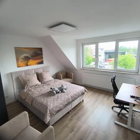 Appartement 2 Og Deluxe Mit 3 Schlafzimmern Hauptbahnhof Und Zentrumsnah